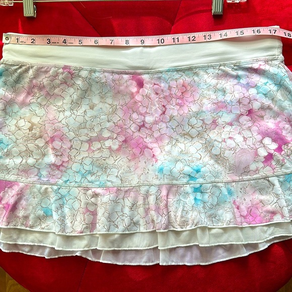 Sofibella tennis skort - Picture 2 of 3